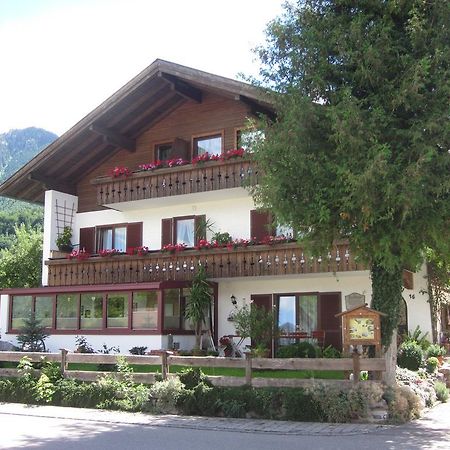 Gaestehaus Poeppl Unterwössen Buitenkant foto