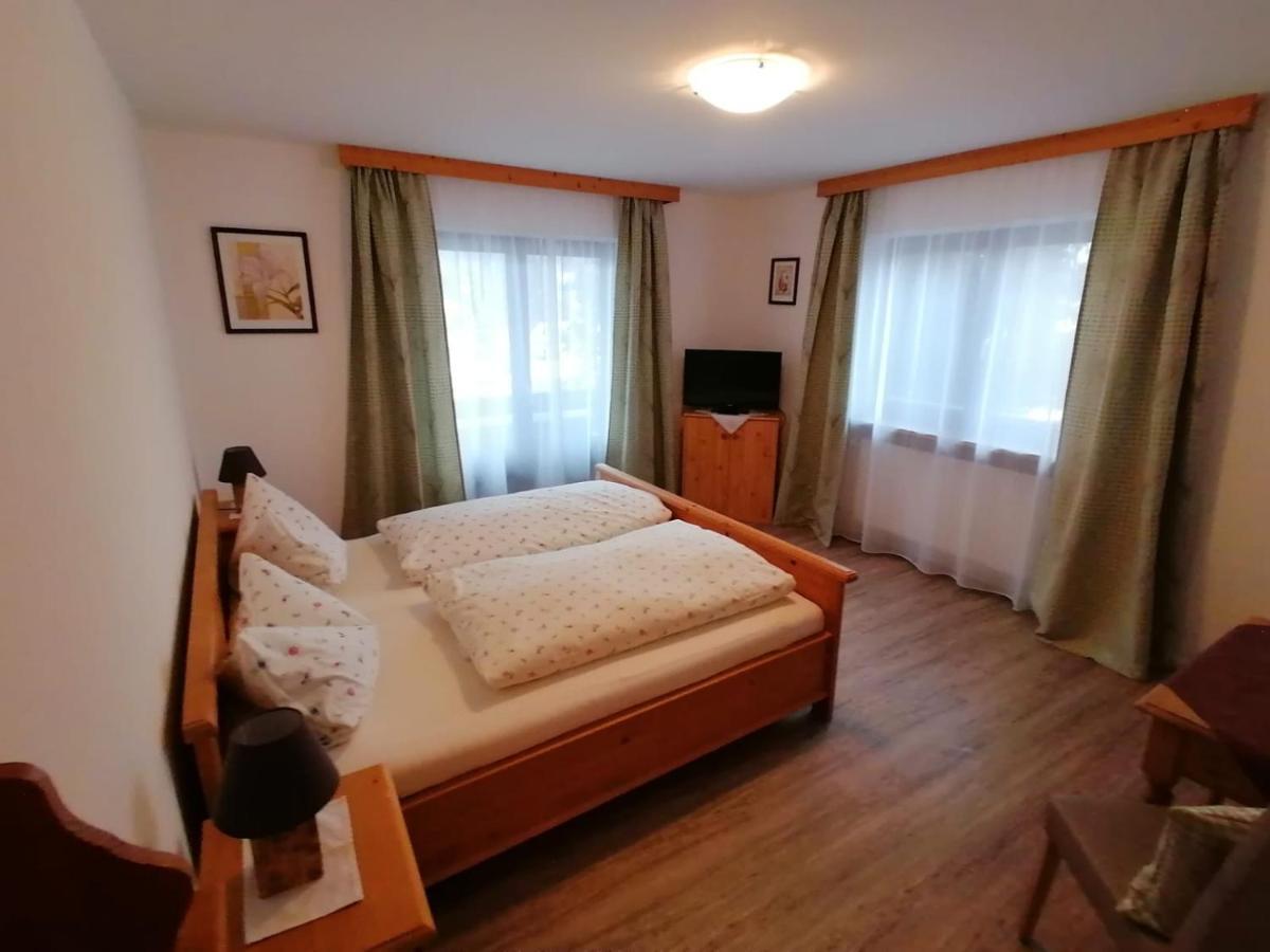 Gaestehaus Poeppl Unterwössen Buitenkant foto